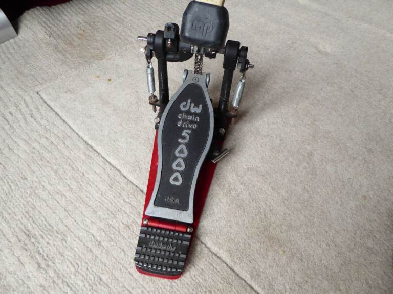 DRUM WORSHOP. BASS DRUM DW 5000 PEDAL. 