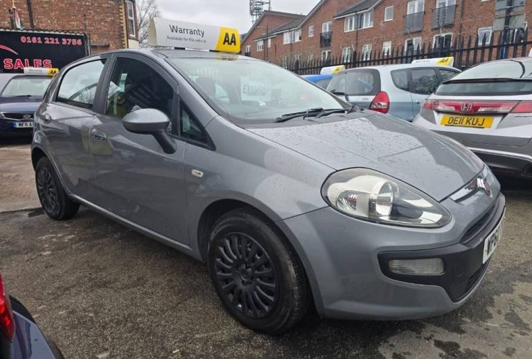 2010 Fiat Punto Evo 1.4 Dynamic Hatchback 5dr Petrol Euro 5 (s/s) (77 bhp) Hatchback Petrol Manual
