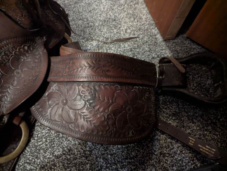 Western saddle