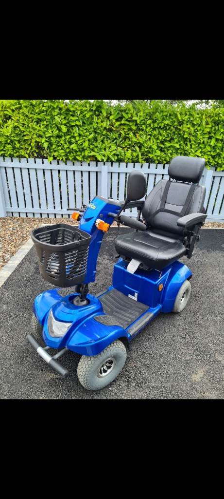 Can deliver careco 8 mph mobility scooter good condition 