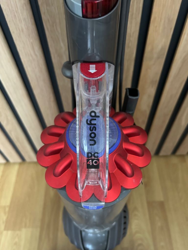 Dyson DC 40