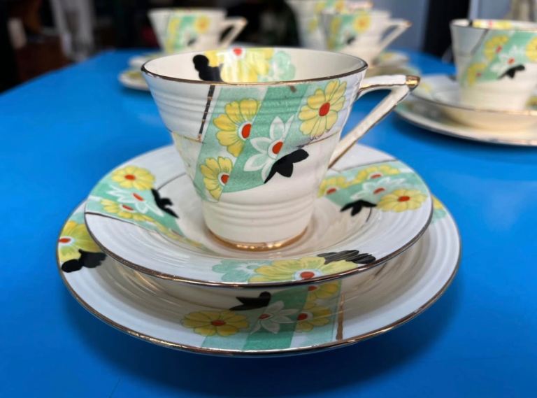 1920s Art Deco Tea Cups - 4 Trios + Milk Jug