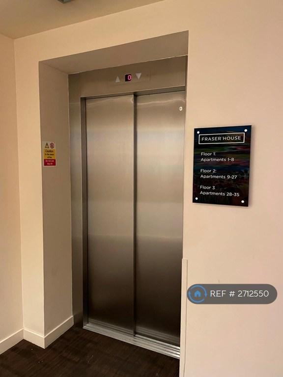 2 bedroom flat in Fraser House, Aberdeen, AB11 (2 bed) (#2712550)