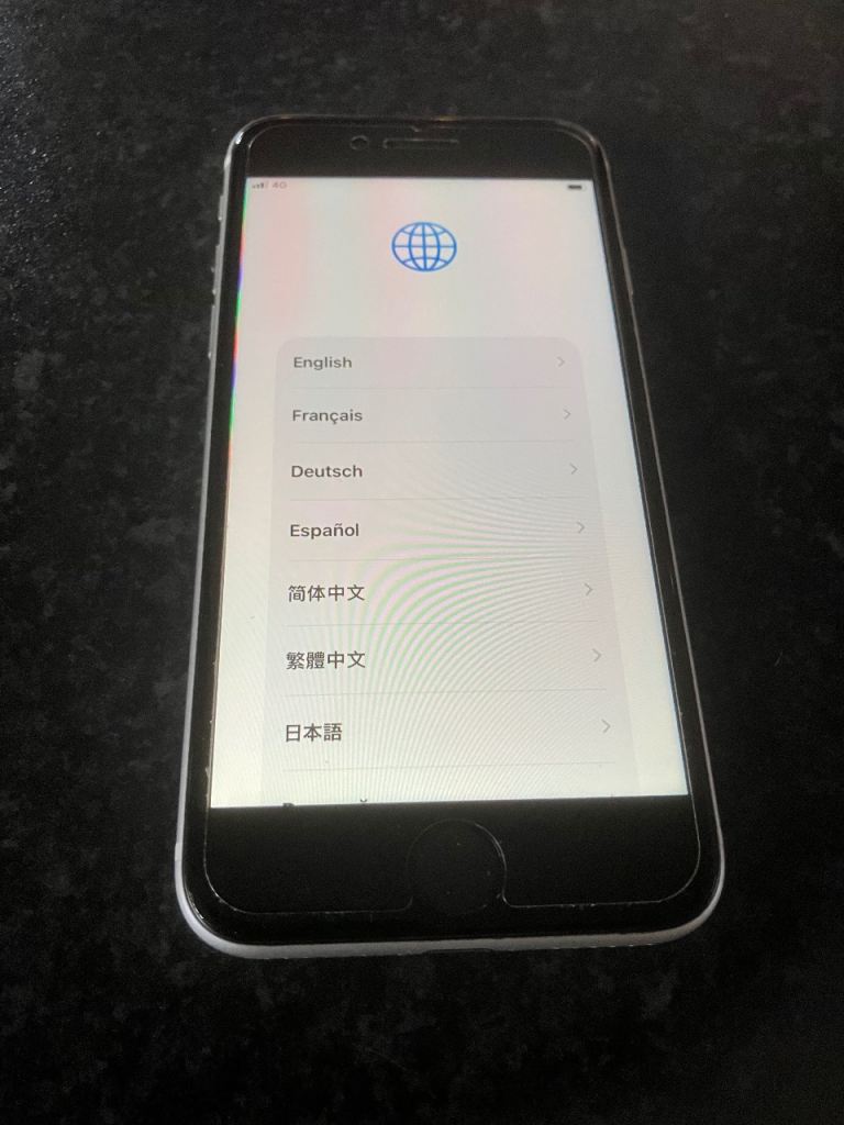 Apple iPhone SE 64gb Good Condition, 