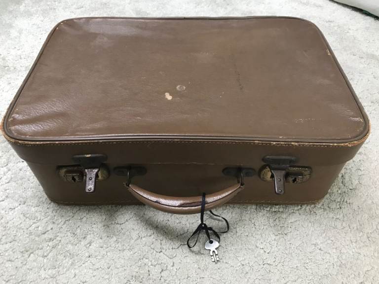 Vintage Pixie suitcase