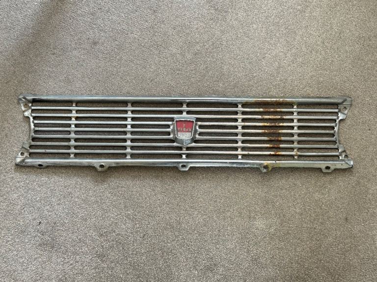Genuine Moskvitch 412 front grille