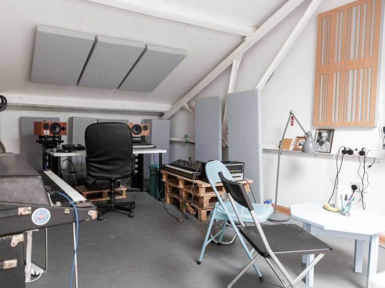24/7 Access Creative Studio | Artist Studio | Office Space | Music Studio in Walthamstow E17