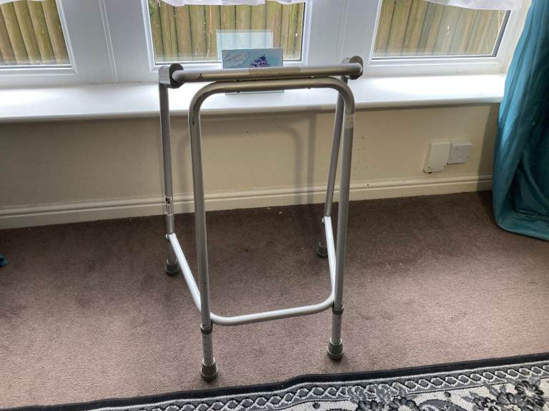 walking frame mobility aid 