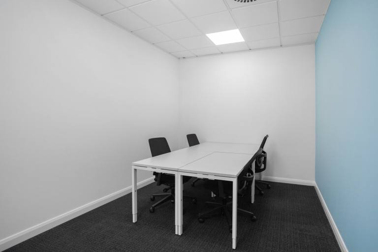Nottingham - DE74 2TZ \ Rent a Small Office