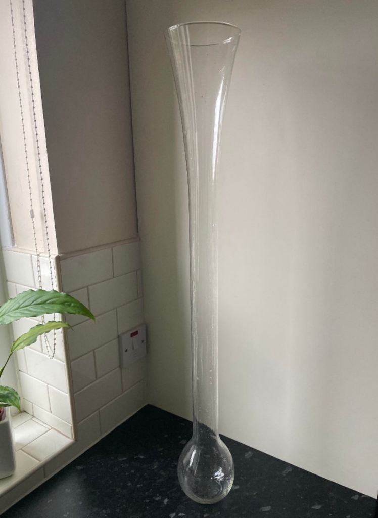 BRAND NEW TALL YARD OF ALE GLASS (Beer Drinking Gift)