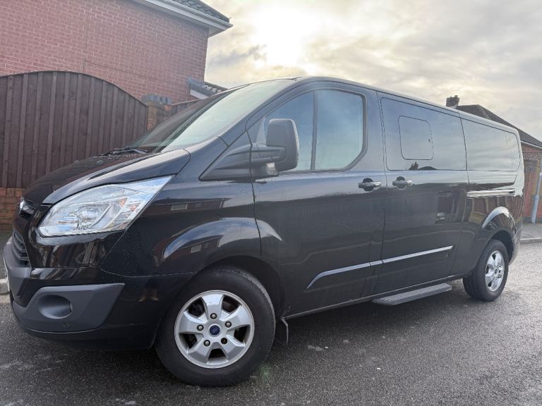 Ford, TOURNEO CUSTOM, 9 Seater MPV, 2017, Automatic, 1996 (cc), 5 doors