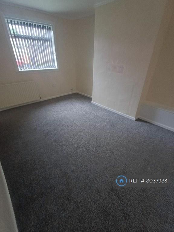 1 bedroom flat in Muirkirk, Cumnock, KA18 (1 bed) (#3037938)