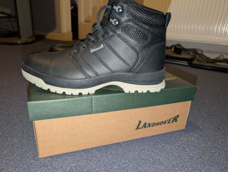 Land Rover boots 