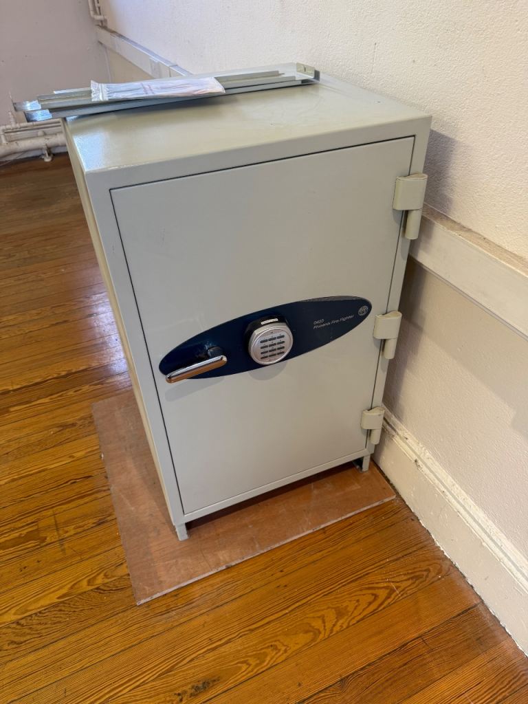 image for Phoenix fire fighter safe large as new 