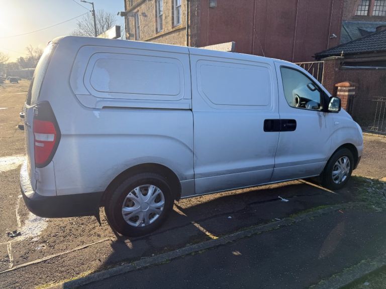 Hyundai, ILOAD, Panel Van, 2010, Manual, 2497 (cc)