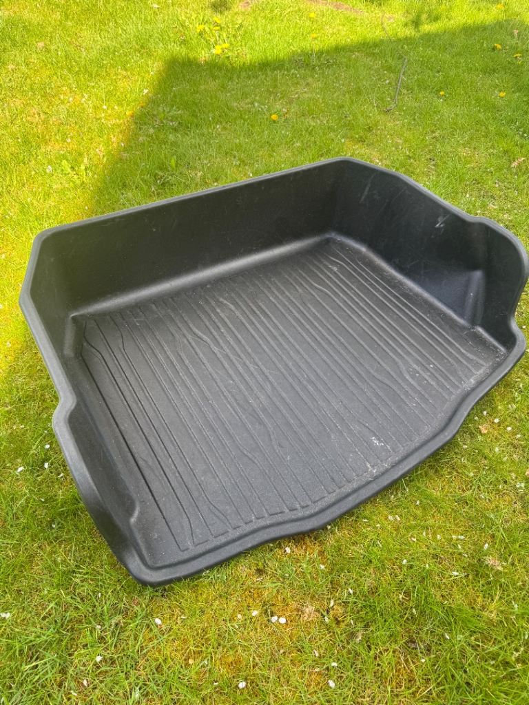 Ford Kuga boot liner 