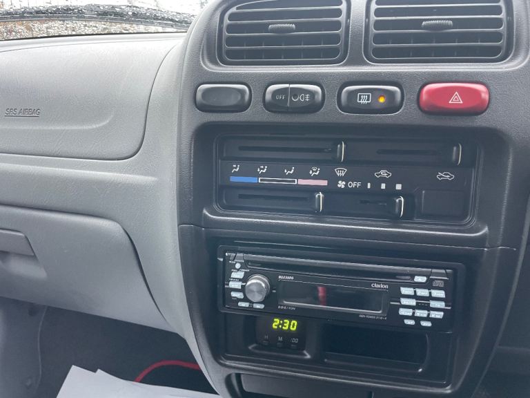 SUZUKI ALTO 1.1 GL 04 REG RED 5 DOOR GENUINE 40181 MILES MOT OCTOBER 9TH 2026 TAX £35 LOW INSURANCE