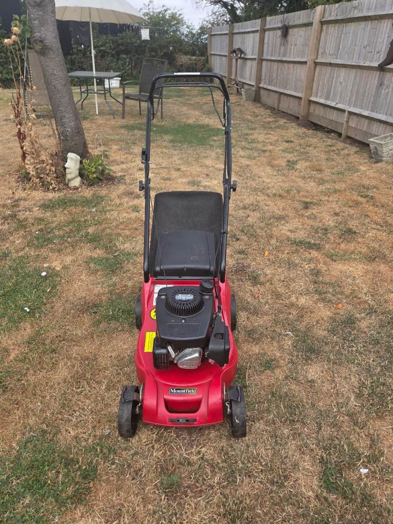 Lawnmower 