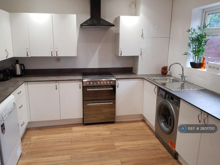 5 bedroom house in Tilling Road, Bristol, BS10 (5 bed) (#2801700)