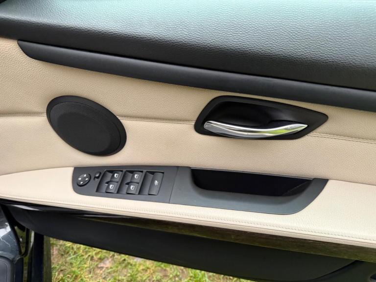 2012 BMW 3 Series 320d Sport Plus 2dr Step Auto CONVERTIBLE DIESEL Automatic