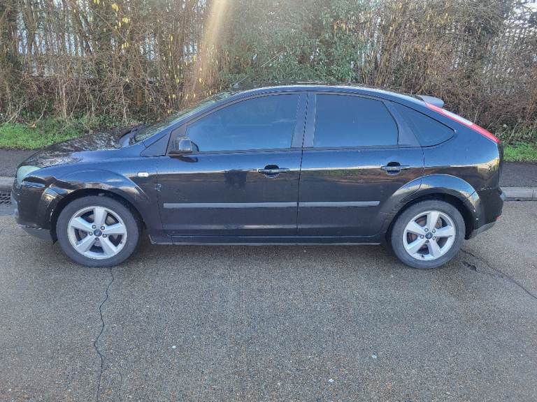 Ford focus 1.6 zetec. 2007. Needs a little tlc