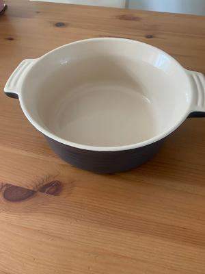 Le Creuset Serving/Casserole Dish – Charcoal Grey, Good Condition
