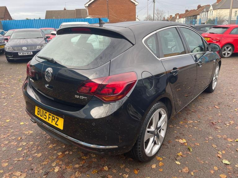 2015 Vauxhall Astra 2.0 CDTi 16V ecoFLEX SRi 5dr HATCHBACK DIESEL Manual