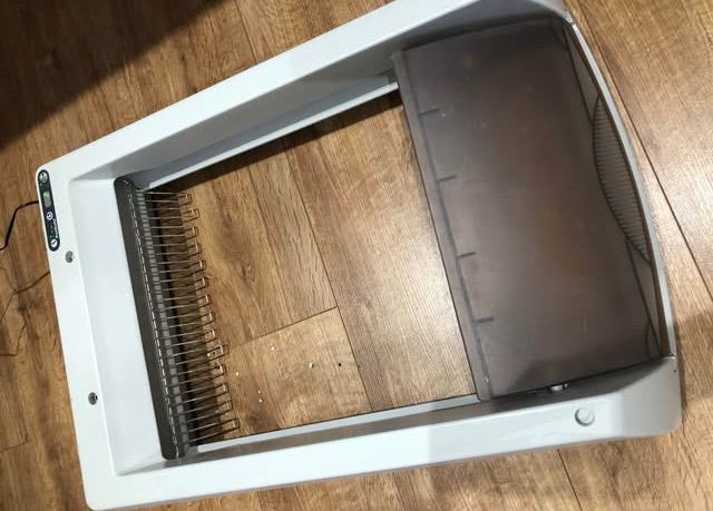 Electric cat litter tray