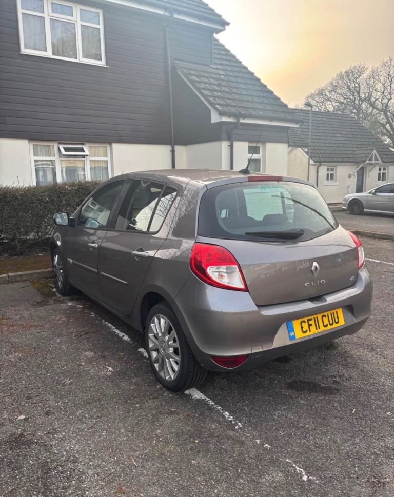 Renault, CLIO, Hatchback, 2011, Manual, 1461 (cc), 5 doors