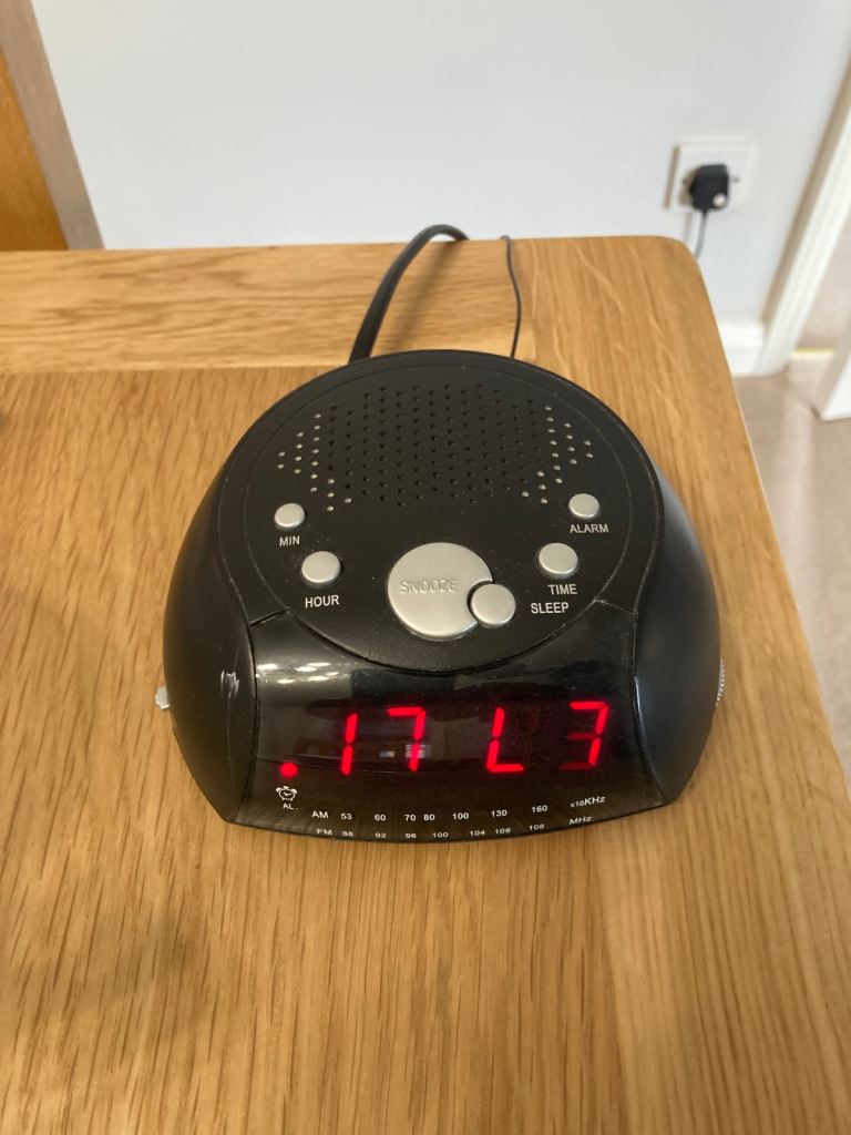 Digital clock 