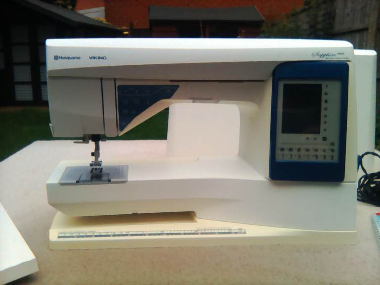 Husqvarna Viking Sewing Machine 