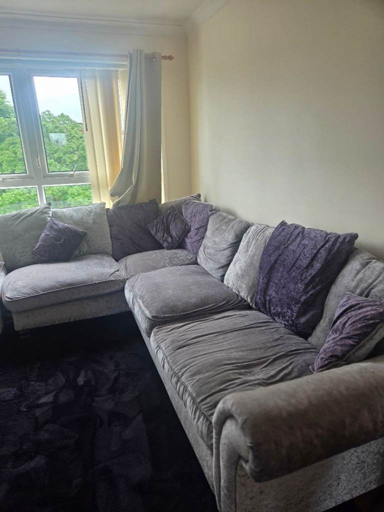 Free corner sofa pick up Linwood