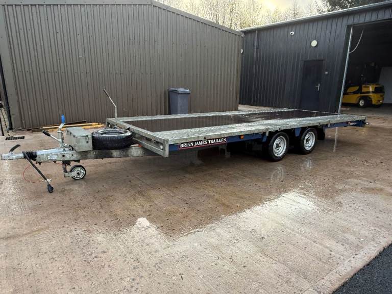 BRIAN JAMES 5M TILT BED TRAILER