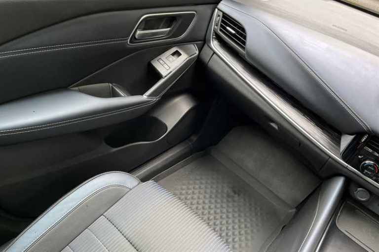 2022 Nissan Qashqai 1.3 DIG-T MH TEKNA 5DR Hatchback Petrol Manual