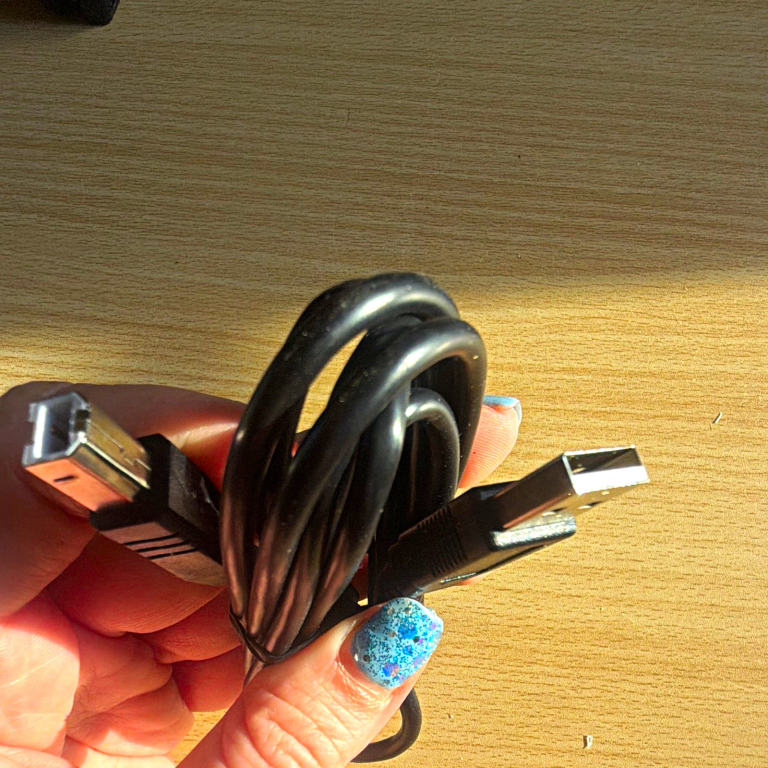Black Round USB Cable 1m USB Standard Type A Male to USB Type B Male USB-A