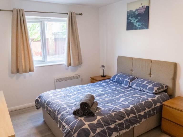 🏠**DSS HOUSING**DOUBLE ROOM in Stoke-On-Trent ** WAVERTON ROAD Stoke-On-Trent , ST2 0QZ **🏠
