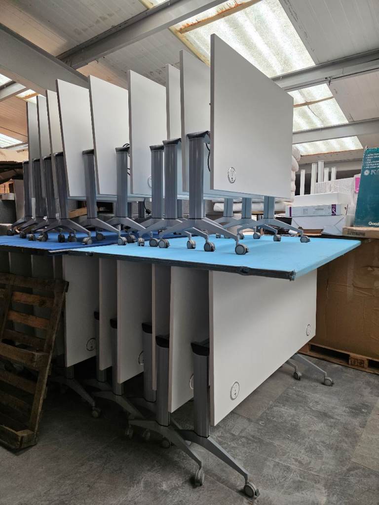 office tables desks flip top training centre - meeting room