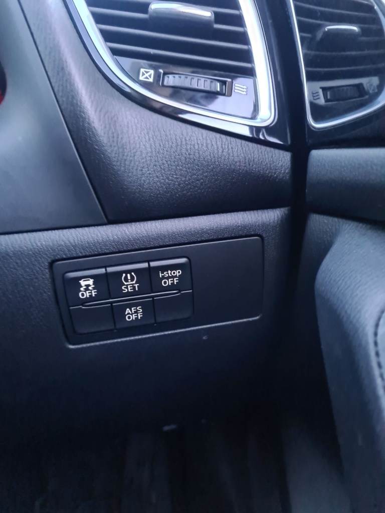 Mazda, 3, Hatchback, 2014, Manual, 2.2, 5 doors ULEZ, Euro 6