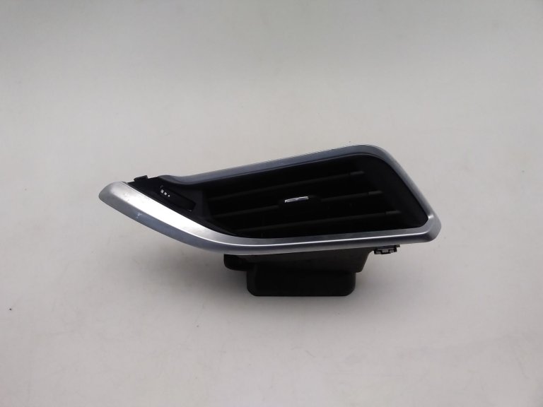 Peugeot 208 Interior Dashboard Air Vent 2012-2020 96731317vv