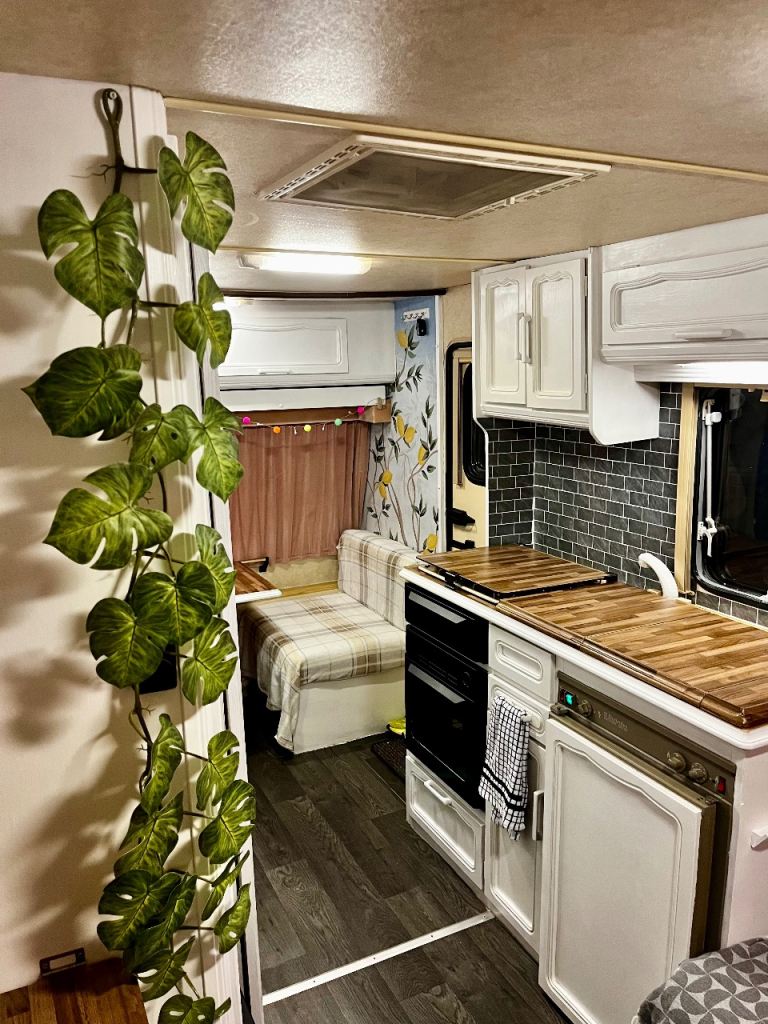 Caravan Swift Challanger