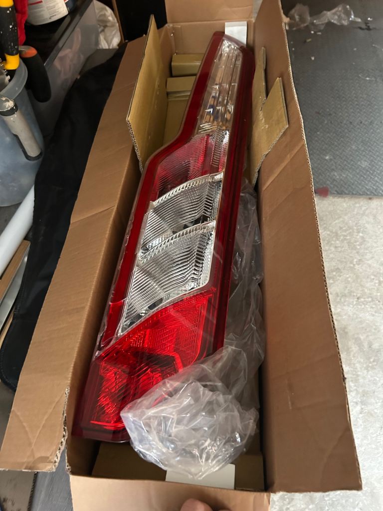 Transit Custom rear light 