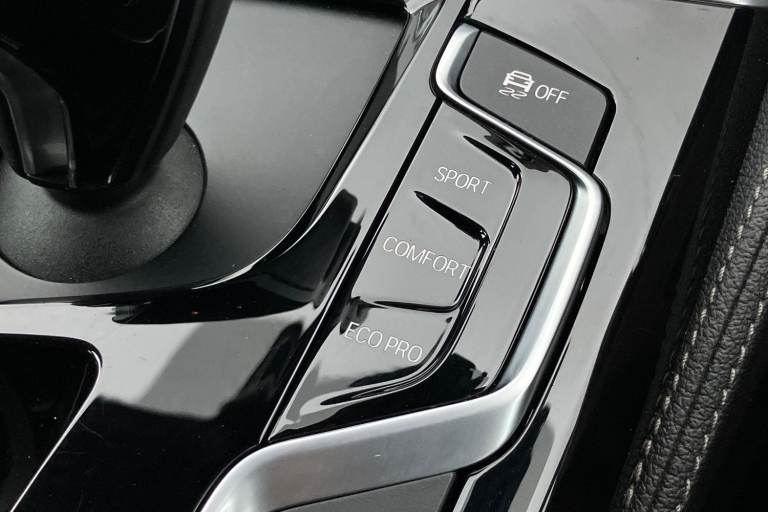 2017 BMW 5 Series 520d M Sport 5dr Auto Estate DIESEL Automatic