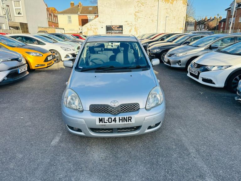 2004 Toyota Yaris 1.3 VVT-i T Spirit 5dr Auto HATCHBACK Petrol Automatic