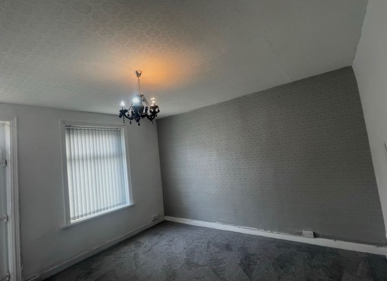 2 bedroom house to rent 