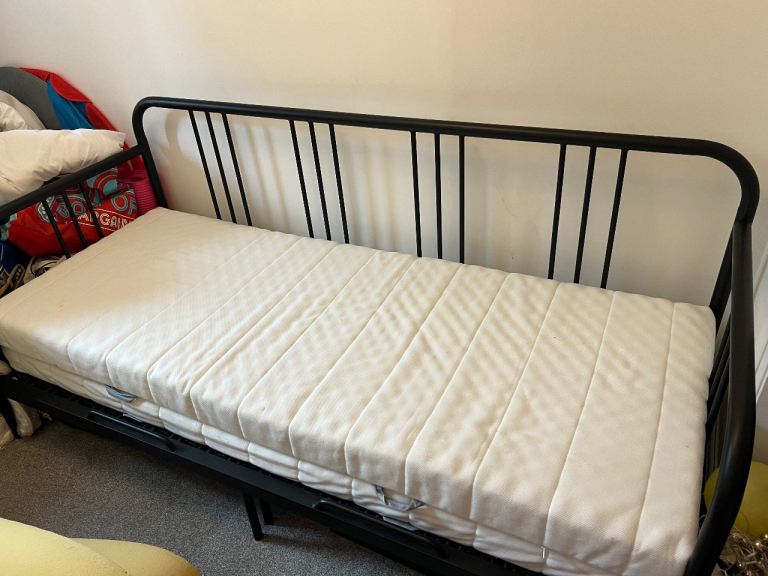 FYRESDAL IKEA DAYBED