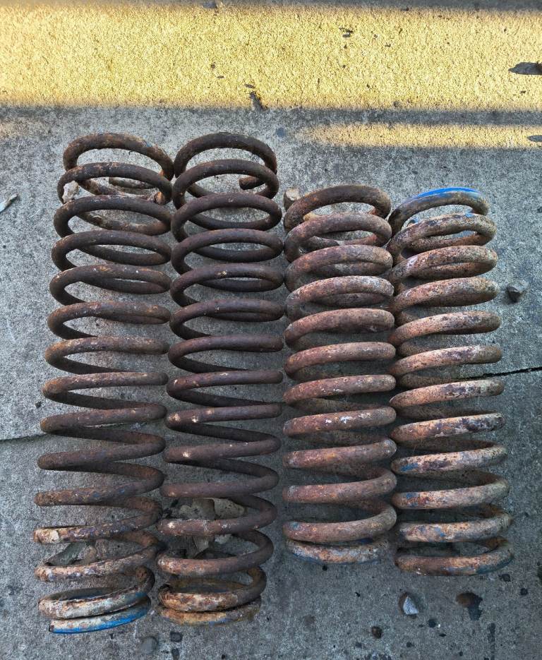 Suzuki vitara mk1 lift springs