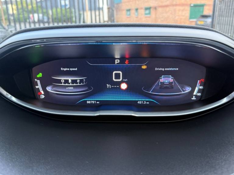 2017 Peugeot 3008 1.2 Puretech Allure 5dr EAT6 HATCHBACK PETROL Automatic