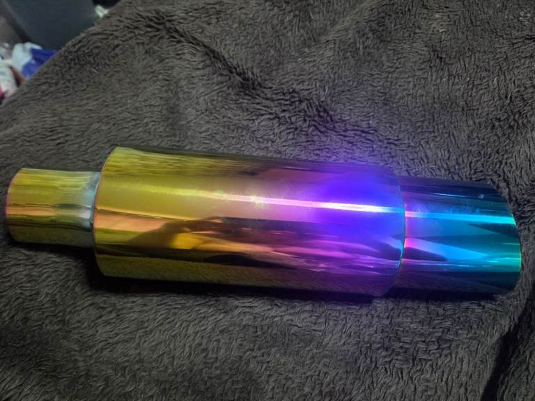 Exhaust muffler