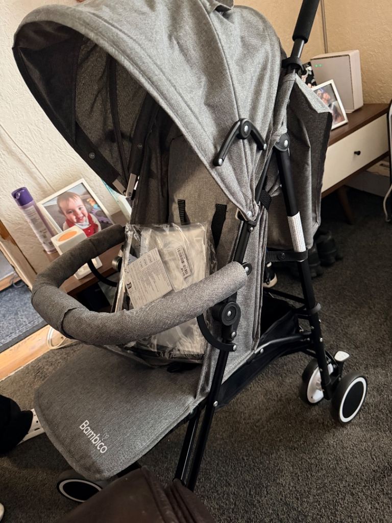 Bambico Grey Pushchair/Stroller – Good Condition