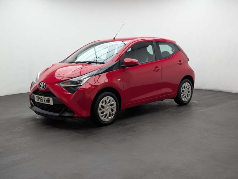 2019 Toyota AYGO 1.0 VVT-i x-play Hatchback 5dr Petrol Manual Euro 6 (71 ps) - AIR CON, DAB, HATC...